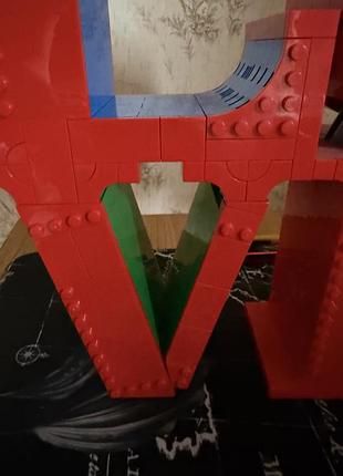 Оригінальний конструктор lego art 31214 love robert indiana, 791 деталей. продається у зібраному вигляді, стан хороший. 3