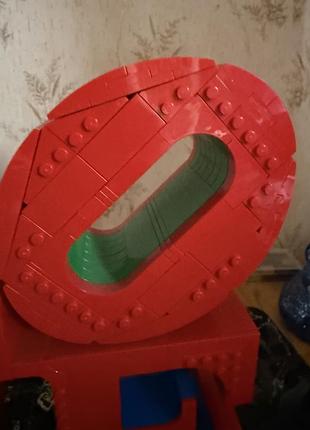 Оригінальний конструктор lego art 31214 love robert indiana, 791 деталей. продається у зібраному вигляді, стан хороший. 4
