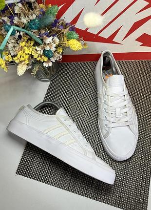 Оригінальні кеди adidas