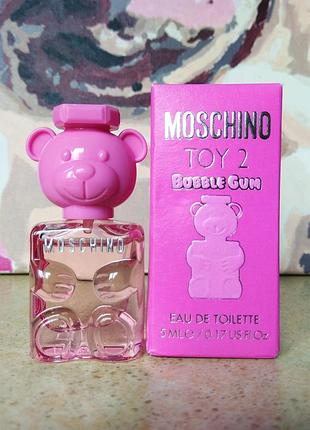 Moschino toy 2 bubble gum парфюмированная вода для женщин 5 мл.
