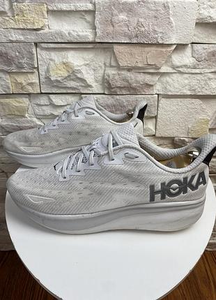 Оригінальні кросівки  hoka clifton 9