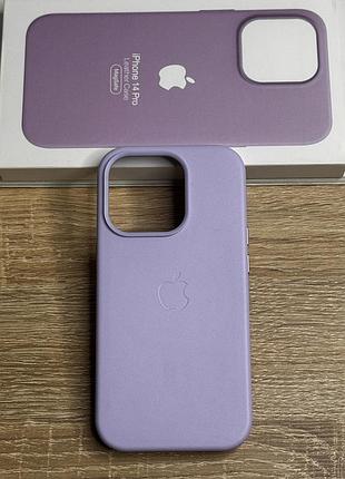 Шкіряний чохол на iphone 14 pro з логотипом apple та magsafe, протиударний з мікрофіброю, світлий фіолетовий (elegant purple)