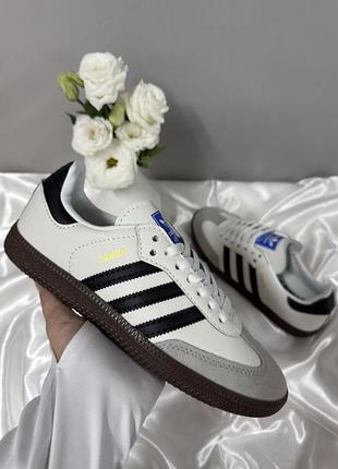 Жіночі кросівки adidas samba white black