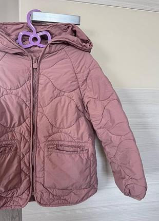 Куртка легка zara 104