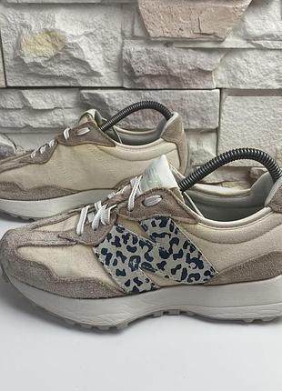 Оригінальні кросівки new balance 327