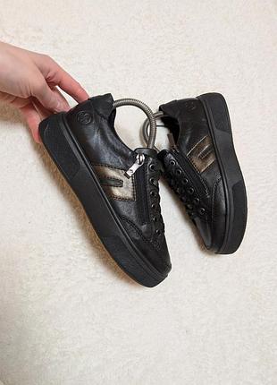 Кожаные кроссовки rieker 37р 24см