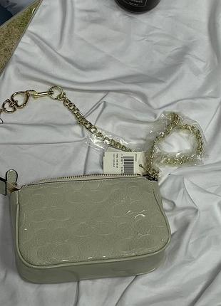 Sale coach 4