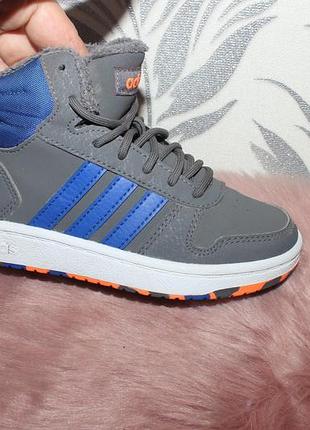 Adidas кросівки 19.2 см устілка