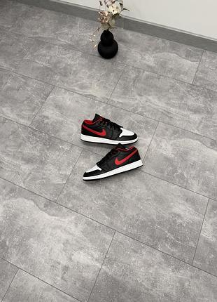 Кросівки air jordan 1 low gs (grade school).