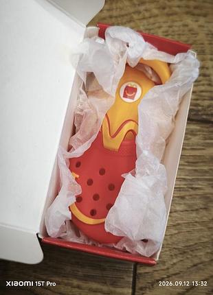 Crocs з happy meal від  mcdonald's 2024 ціна за два 4
