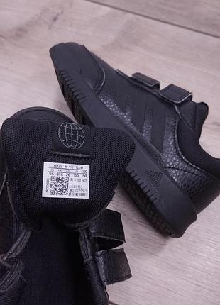 Кроссовки adidas 26р 7