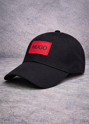 Кепка hugo черная с надписью