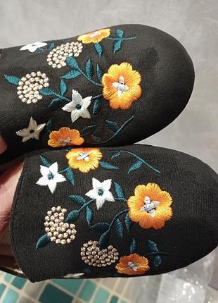 Натуральна вишивка,мюлі,капці 8