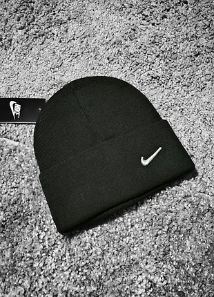 Шапка nike чорна з білим лого (подвійне)