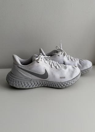 Кросівки nike revolution 5 bq3204-100