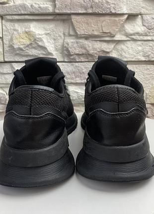 Оригінальні кросівки  adidas u_path x 4