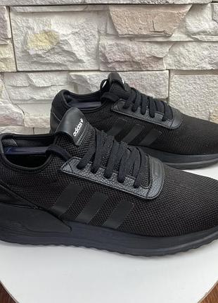 Оригінальні кросівки  adidas u_path x 2