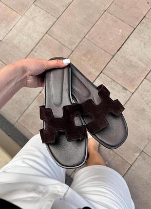 Шлепанцы эрме шоколад замш 40 (25.5см)