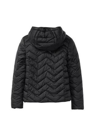 Деми куртка 128 г. 3