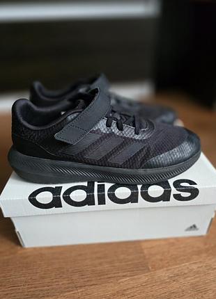 Кроссовки на мальчика adidas размер 38.5,стилка 24.5см