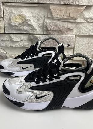 Оригінальні кросівки nike zoom 2k