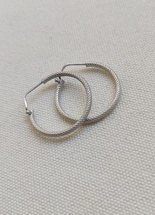 Серебряные серьги кольца, серьги серебро кольца 925 italy, серьги серебро 925, круглые серебряные текстурированные серьги, серебряные серьги конго