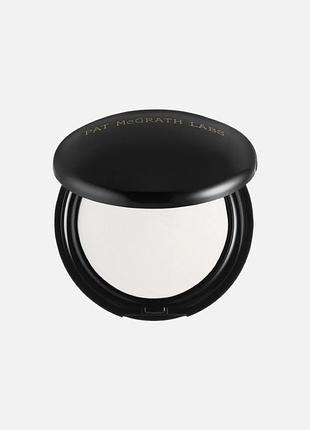 Пудра під очі skin fetish: sublime perfection blurring under-eye powder у відтінку light