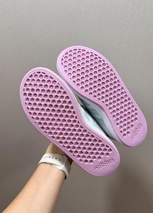 Кросівки на дівчинку adidas 3