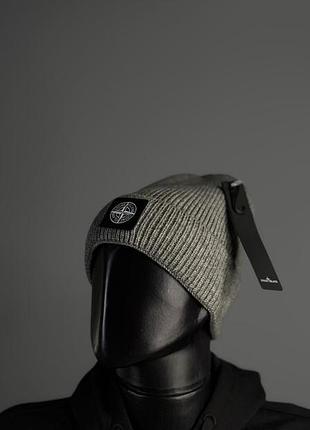 Шапка stone island 3