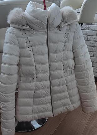 Оригинальная куртка guess. 2