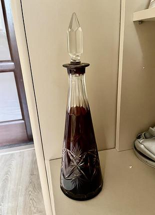 Вінтажний чеський/богемський кришталевий графин із рубінового (cranberry/ruby) скла з технікою cut-to-clear