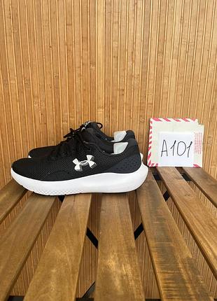 Кроссовки under armour charged surge 4