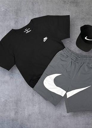 Чоловічий літній костюм nike футболка шорти кепка чорний з сірим комплект найк (b)