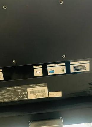 Телевізор philips на підставці 7