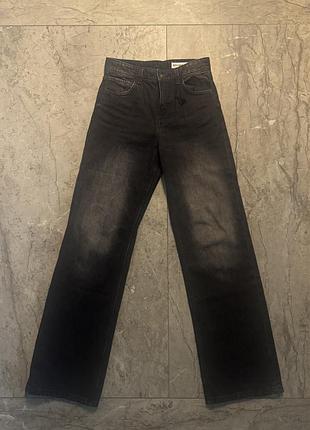 Джинси straight leg bershka