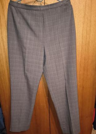 Брюки женские классические р.14 medium