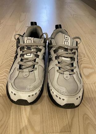 Кросівки new balance 4