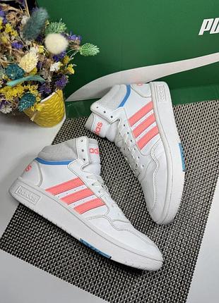 Оригинальные кроссовки adidas 3