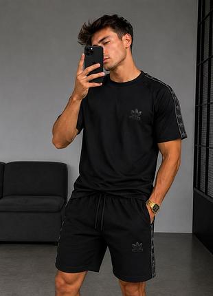 Мужской летний костюм adidas черный комплект адидас футболка и шорты на лето l (b)