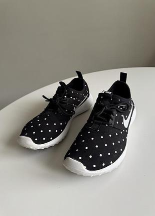 Кросівки nike juvenate print 39 4