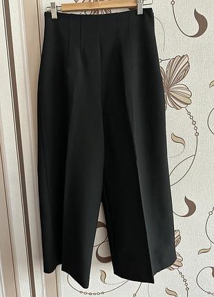 Брюки кюлоти zara , р. м 3