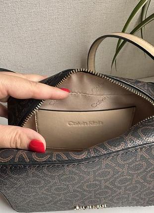 Сумка крос боді calvin klein 6