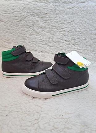 Кеди шкіряні "mini boden ".