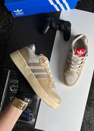 Чоловічі кросівки adidas forum low beige white 44