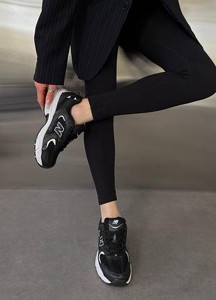 Женские кроссовки new balance 530 black