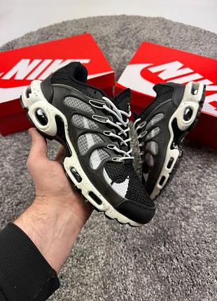 Nike terrascape tn plus black есть в разных цветах