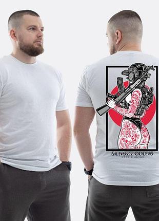 Мужская классическая футболка с принтом девушка с красными тату в шлеме sunset goons, белый l