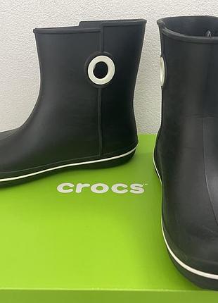 Чоботи crocs