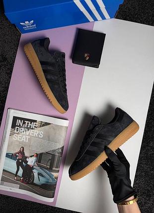 Женские кроссовки adidas bermuda black