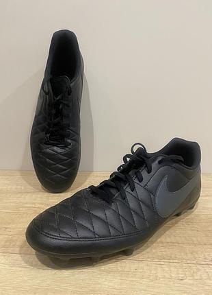 Футбольні бутси nike tiempo legend 8 club fg — на стопу 29-29.5 см (устілка 30 см) 45/46 розмір